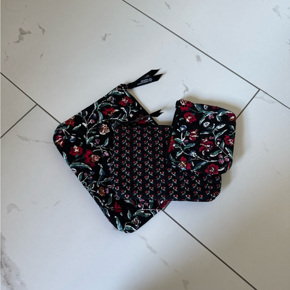 VERA BRADLEY TRIO BAG SET (3 PC)